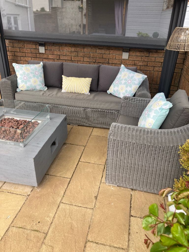 Garden furniture 
