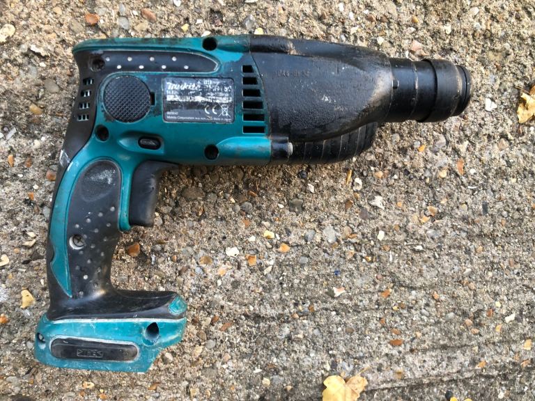 Makita 18v SDS Drill 