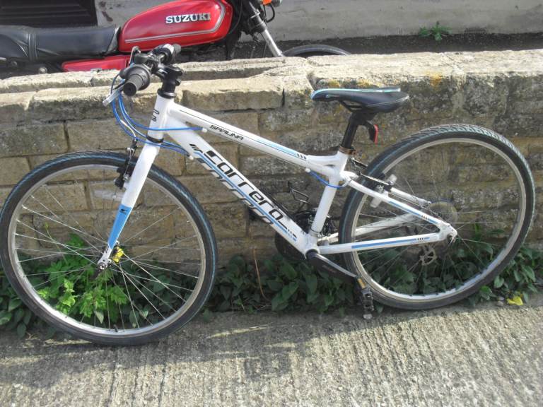 CARRERA YOUTH'S /ADULT BIKE.