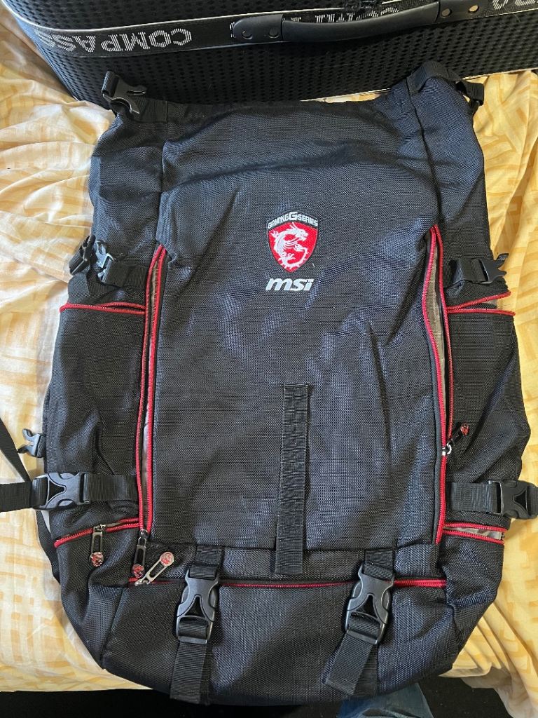 Msi laptop bag 