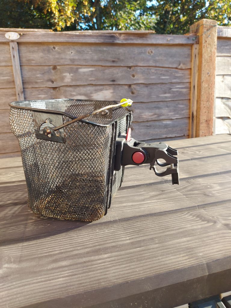 B'Twin Wire Front Bike Basket - Quick Release