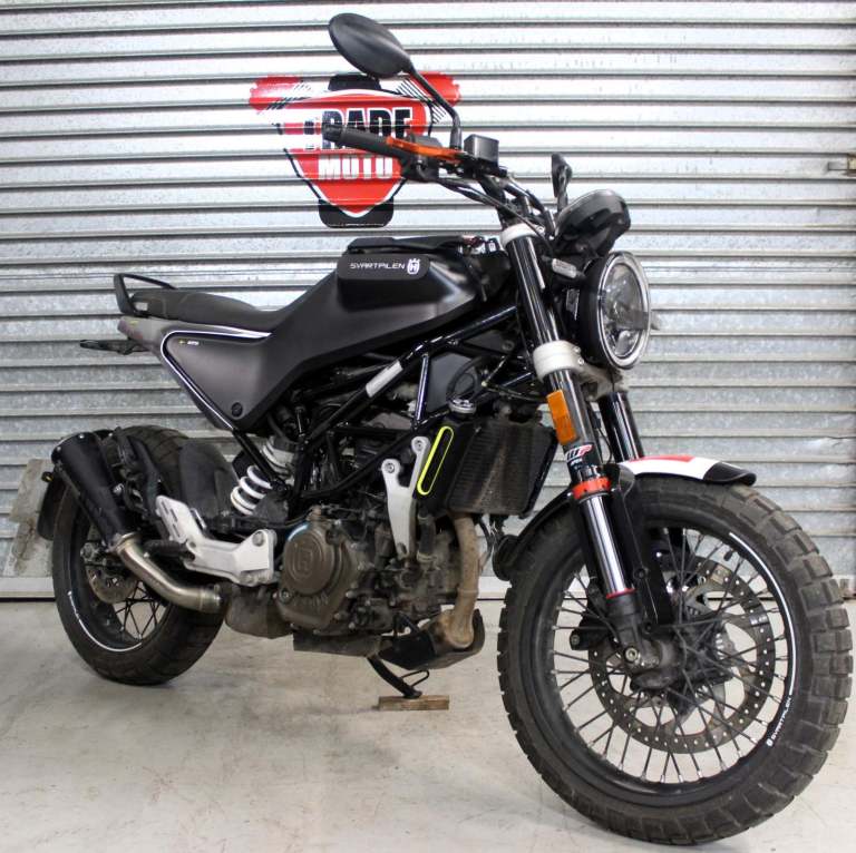 2022 22 Husqvarna SVARTPILEN 125 + ABS NAKED LEARNER LEGAL TRADE SALE NEW MOT 1K