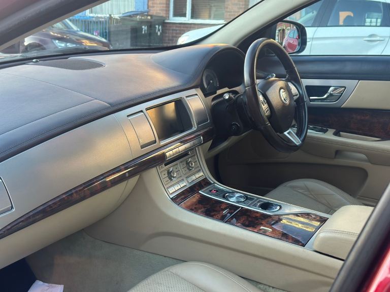 Jaguar, XF, Saloon, 2009, Other, 2993 (cc), 4 doors