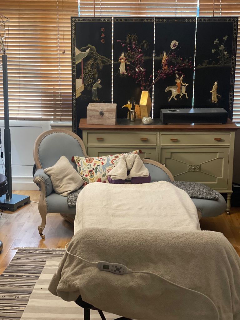 Massage Therapist Victoria- 10 off for the first Massage!