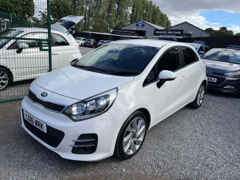 2016 Kia Rio 1.4 ISG 3 5dr HATCHBACK PETROL Manual