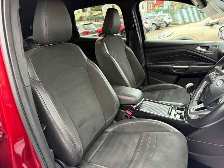 2017 Ford Kuga 2.0 TDCi ST-Line 5dr 2WD HATCHBACK Diesel Manual