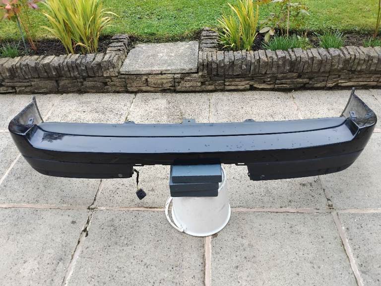 Range Rover Vogue L405 Rear Bumper 860 Mariana Black 2014