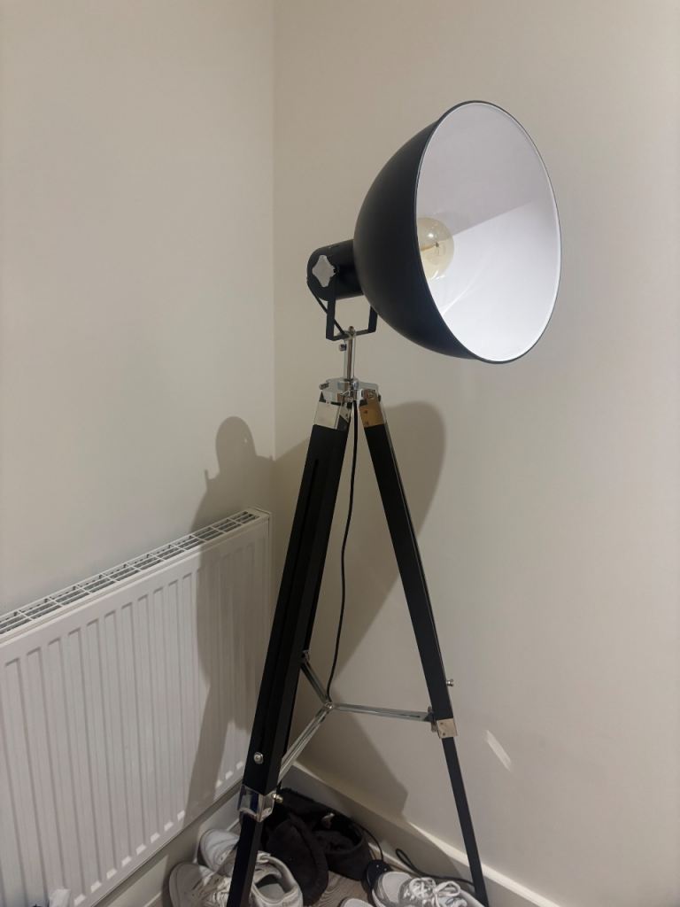 Standing lamp