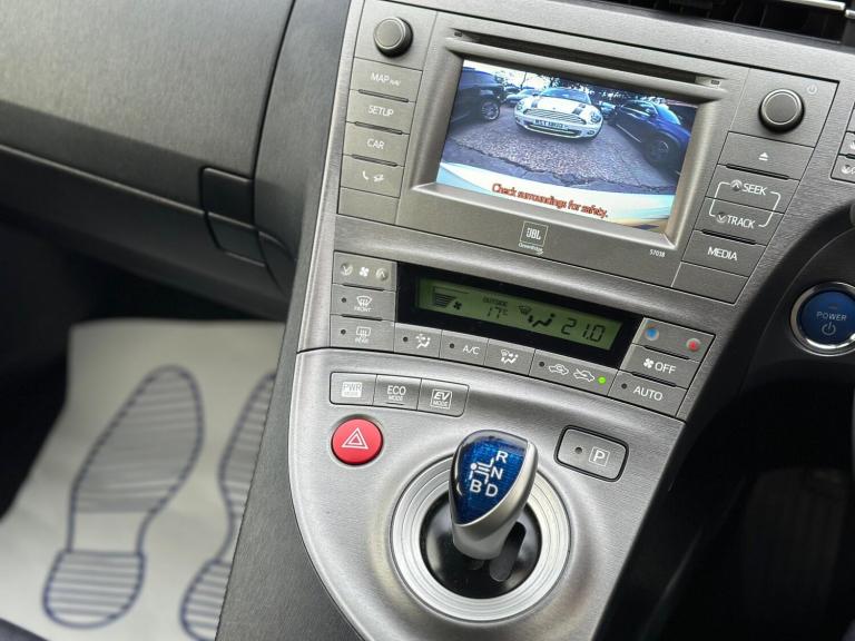 2012 Toyota Prius 1.8 VVT-h T Spirit CVT Euro 5 (s/s) 5dr HATCHBACK Petrol/Electric Hybrid Automatic