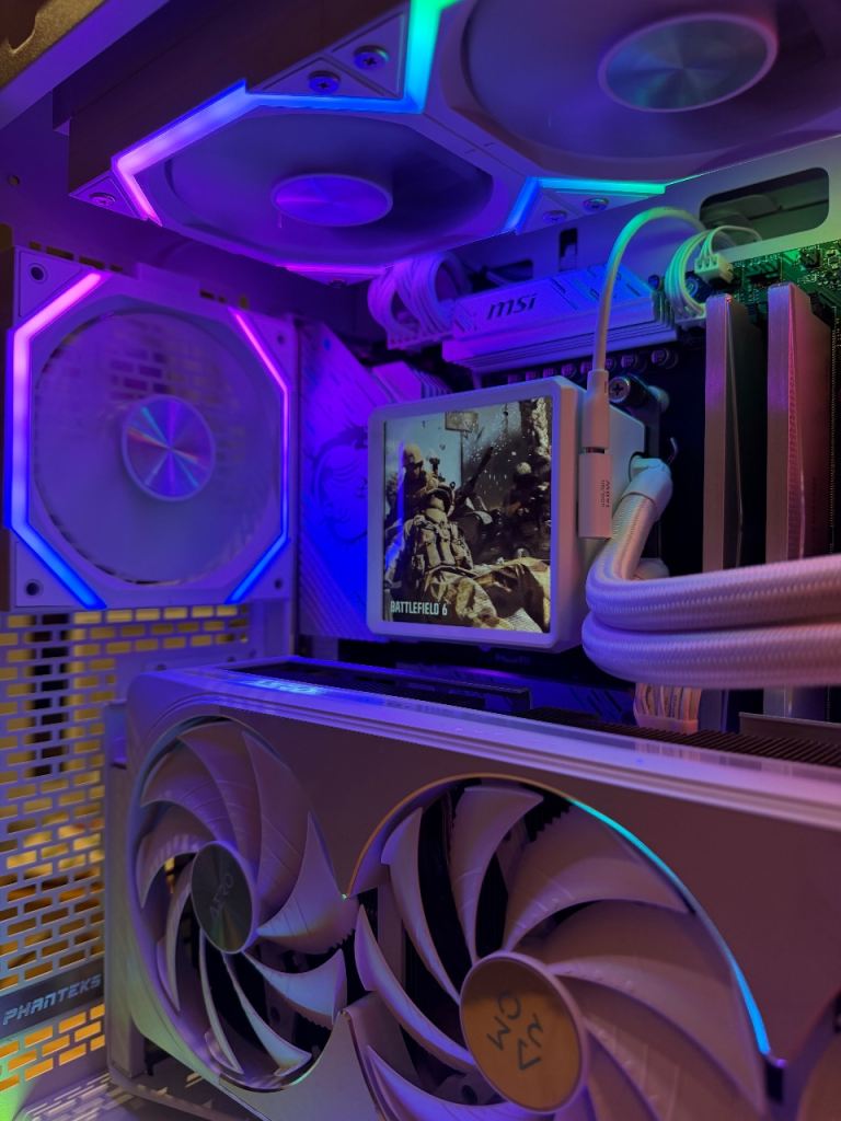 Gaming PC - Ryzen 7 9800X3D, RTX 5070 Ti, 32GB DDR5, 2TB NVME SSD, RGB