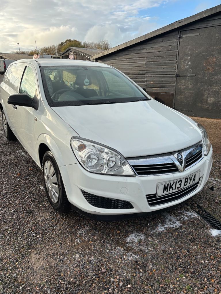 Vauxhall, ASTRAVAN, Car Derived Van, 2013, Manual, 1686 (cc)
