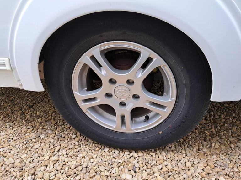 2014 Compass Corona 576