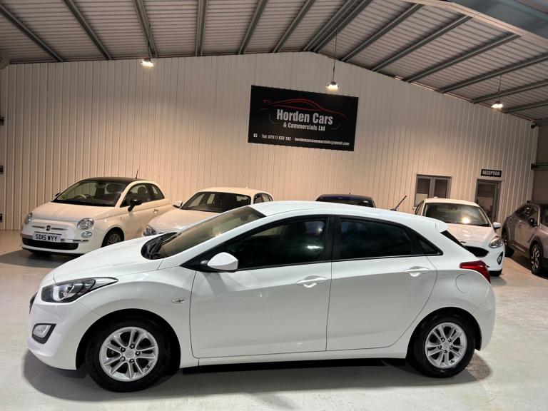 2014 Hyundai i30 1.6 CRDi Blue Drive Active 5dr HATCHBACK Diesel Manual