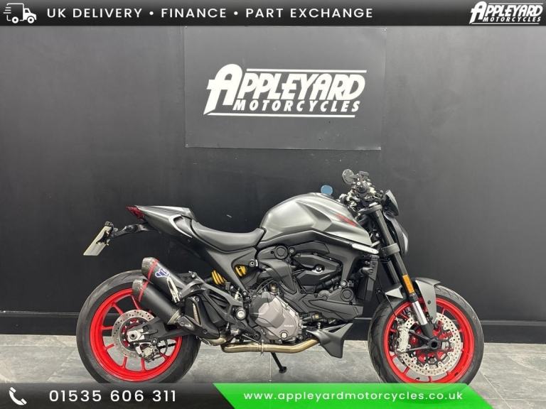 DUCATI MONSTER 937 PLUS