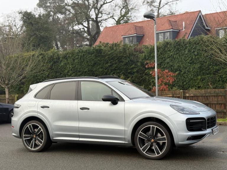 PORSCHE CAYENNE 3.0T V6 PETROL AUTO 5DR 4X4 2021 [70] SILVER