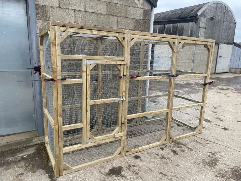 BIRD AVIARY 9FT X 3FT X 6FT 