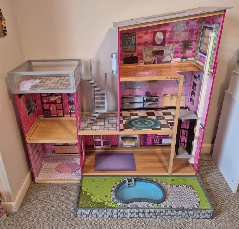 KidKraft Uptown Doll House