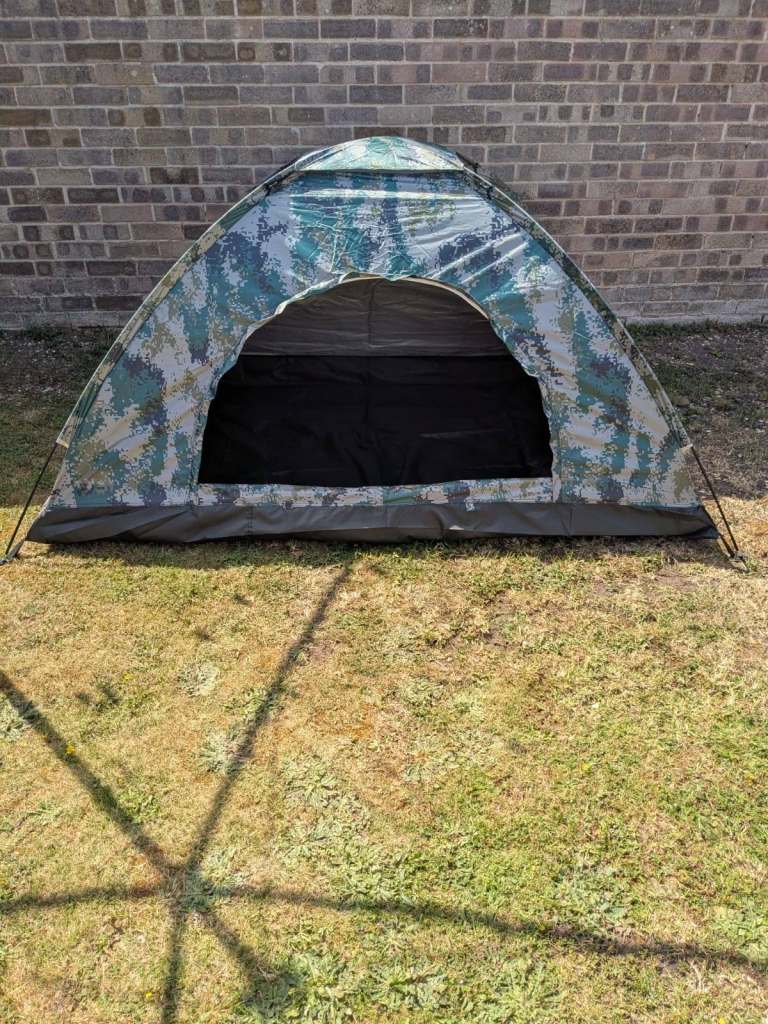 Camo Dome Tent - Brand new