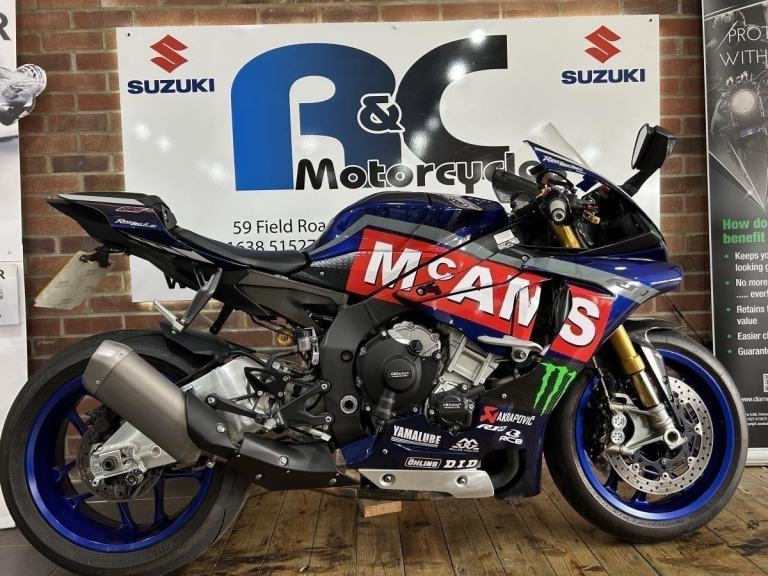2016 Yamaha YZF R1 R1M