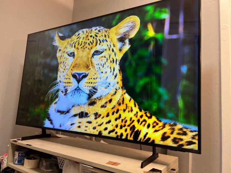 ✔️ 55 inch 4K Samsung TV 