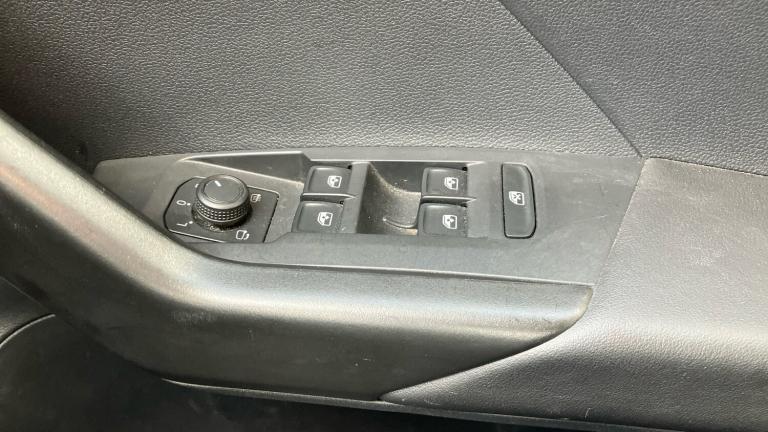 2022 Volkswagen T-Cross 1.0 TSI 110 Black Edition 5dr DSG Petrol Estate Estate Petrol Automatic