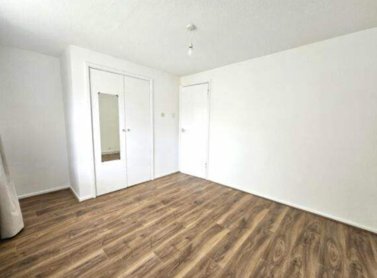 Modern 1-Bedroom Flat | Furnished | Bills Included | Fitted Kitchen | Perivale, Greenford - UB6