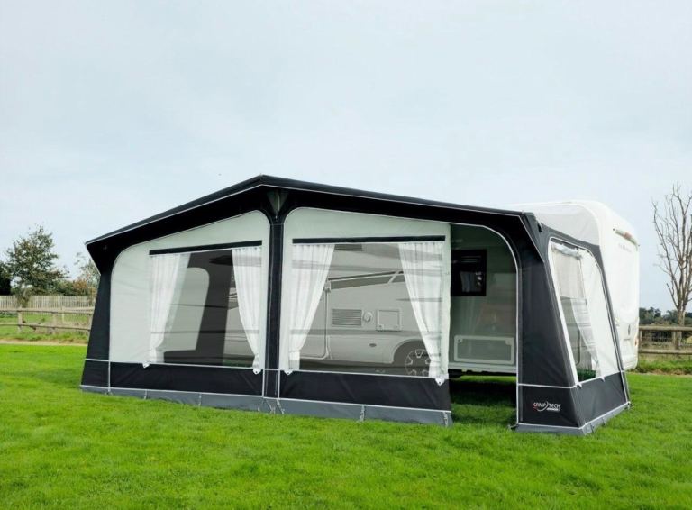Camptech Cayman Touring Caravan Awning – Size 8 (825–850cm) – Steel Frame – Excellent Condition