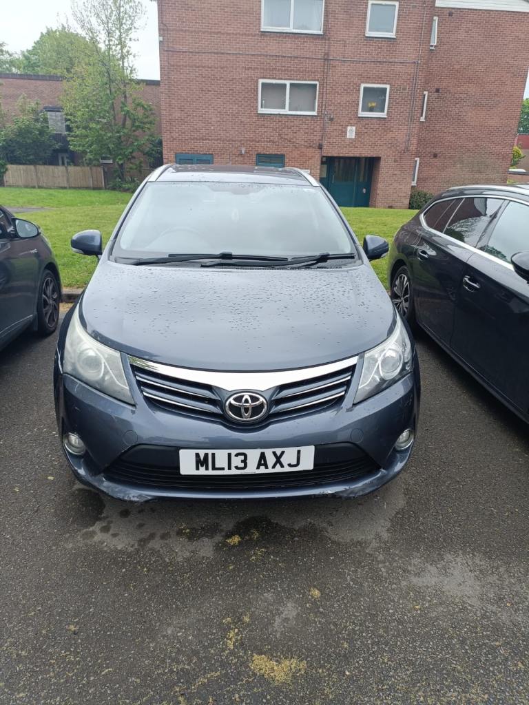Toyota, AVENSIS, Estate, 2013, Manual, 1998 (cc), 5 doors