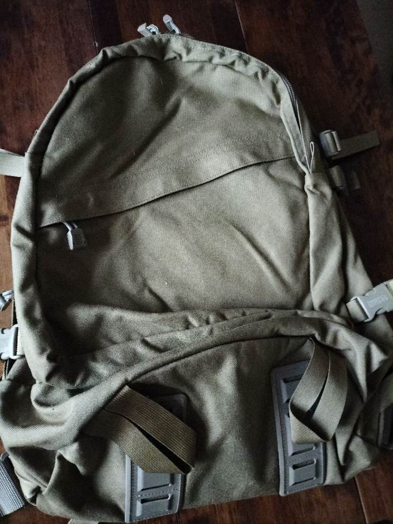 Black hawk day sack