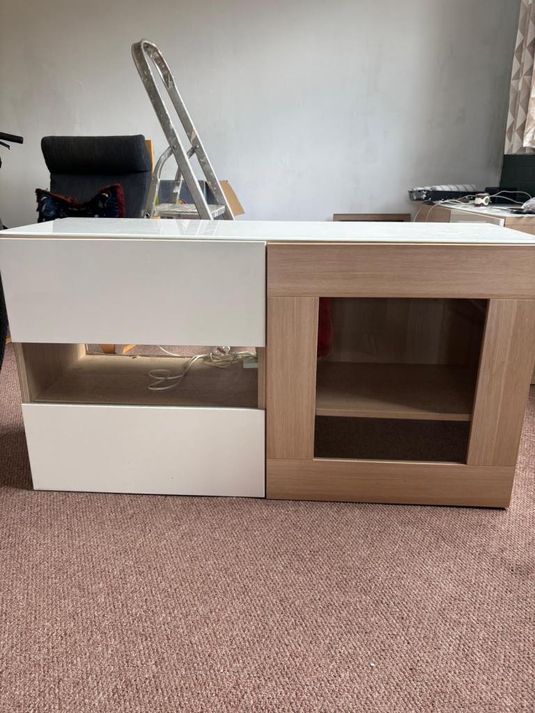 Wooden & White TV Unit / Cabinet