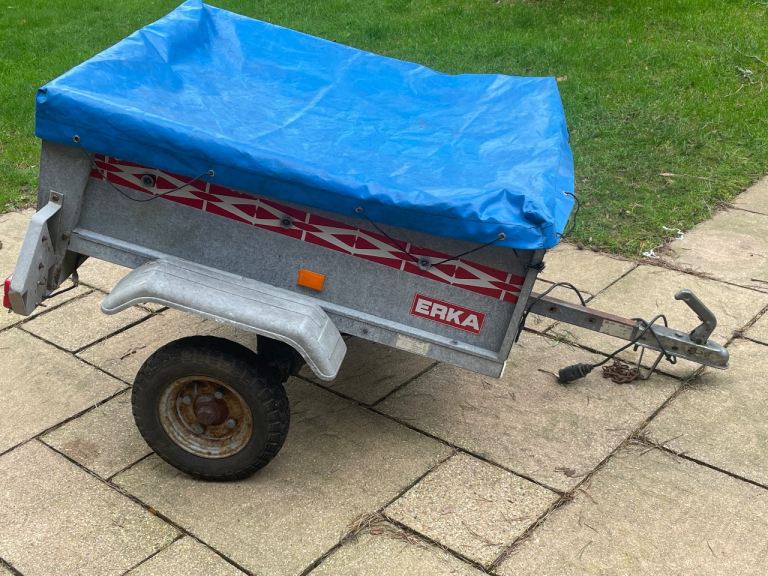Erka Trailer With Cover