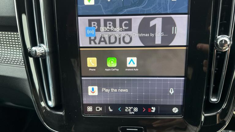 2025 Volvo XC40 2.0 B4P Plus Dark 5dr Auto Petrol Estate Estate Petrol Automatic