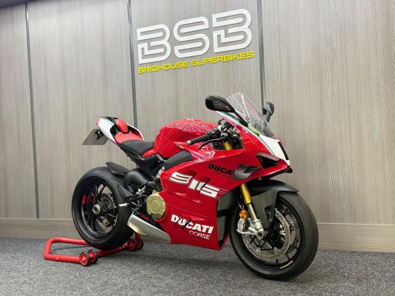 2022 22 Ducati Panigale V4S 1100 S Euro 5 ABS - ANNIVERSARIO DECALS - LOW MILES 