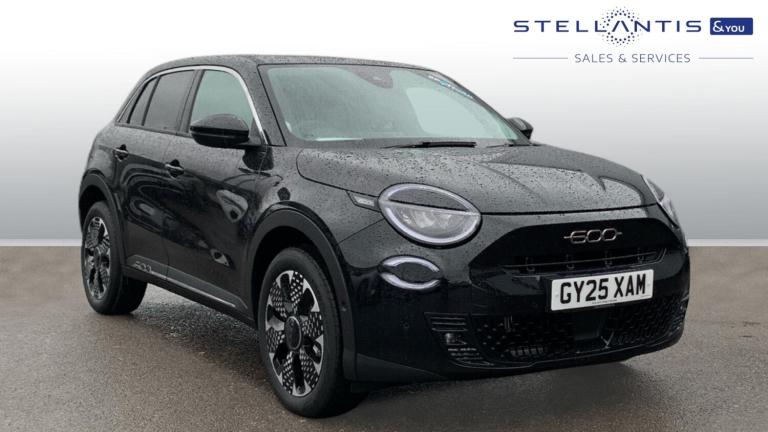 2025 Fiat 600 1.2 MHEV La Prima SUV 5dr Petrol Hybrid e-DCT Euro 6 (s/s) (136 ps) SUV Hybrid Auto...