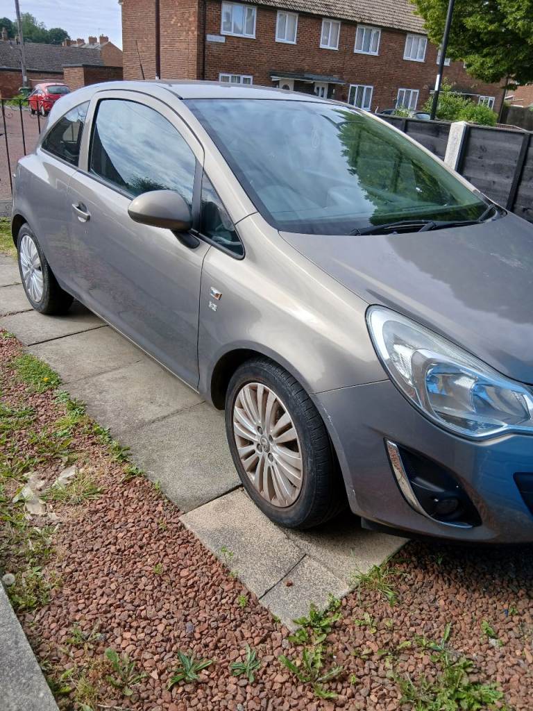 Vauxhall corsa 1.2 £550