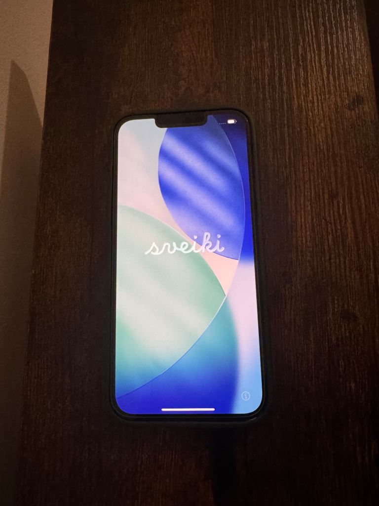 Apple iPhone 13 Blue - Near Flawless, Unlocked