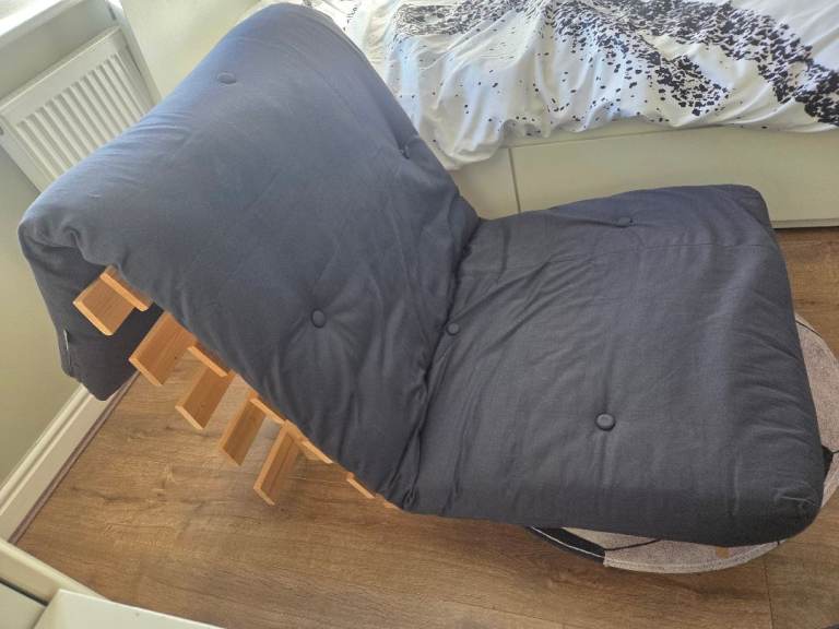 Pull out sofa bed 