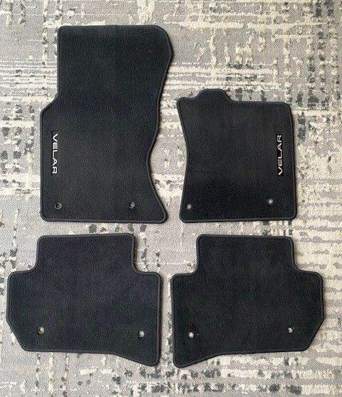 Range Rover Velar - Floor Mats (Genuine)