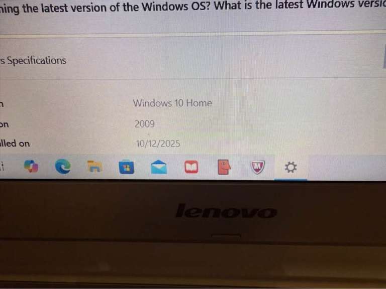 Lenovo ideapad 500 laptop, Windows 10, 1tb SSD, 12gb Ram, Intel i5-6200 cpu @ 2.30ghz.