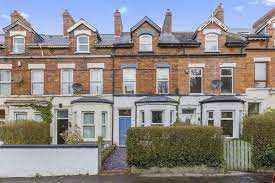 ACQUIRING RESIDENTIAL (HMO) OR COMMERCIAL PROPERTY FOR SALE