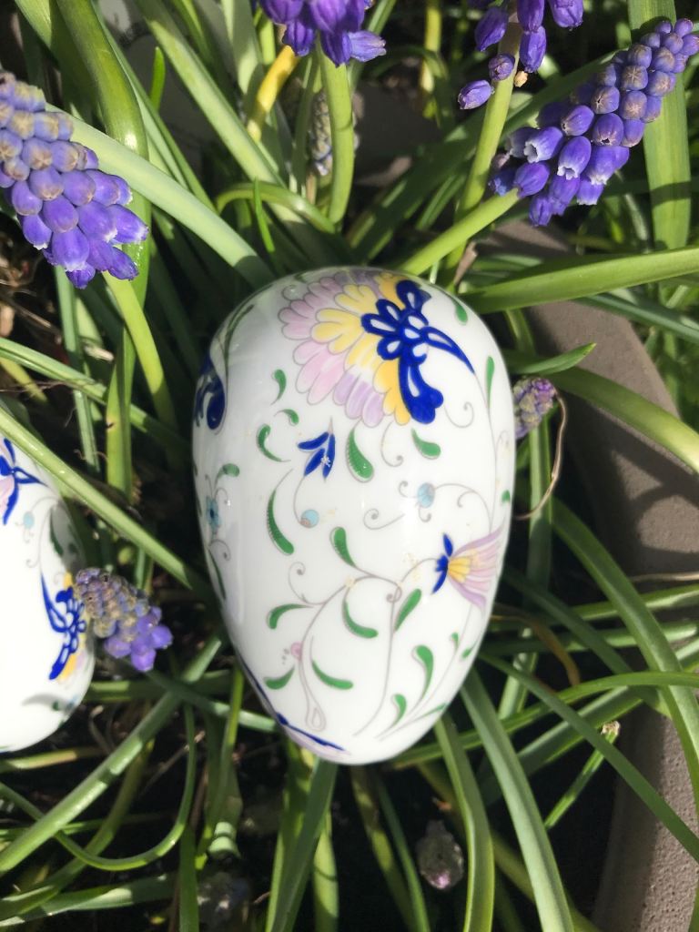 Easter egg Coalport china egg