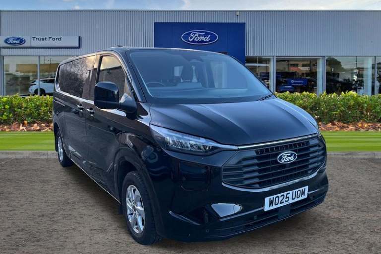 2025 Ford Transit Custom 320 Limited AUTO L2 LWB Double Cab In Van FWD 2.5 PHEV 232ps Low Roof Au...