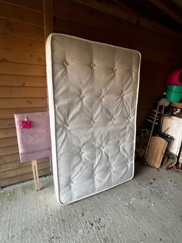 Double bed mattress