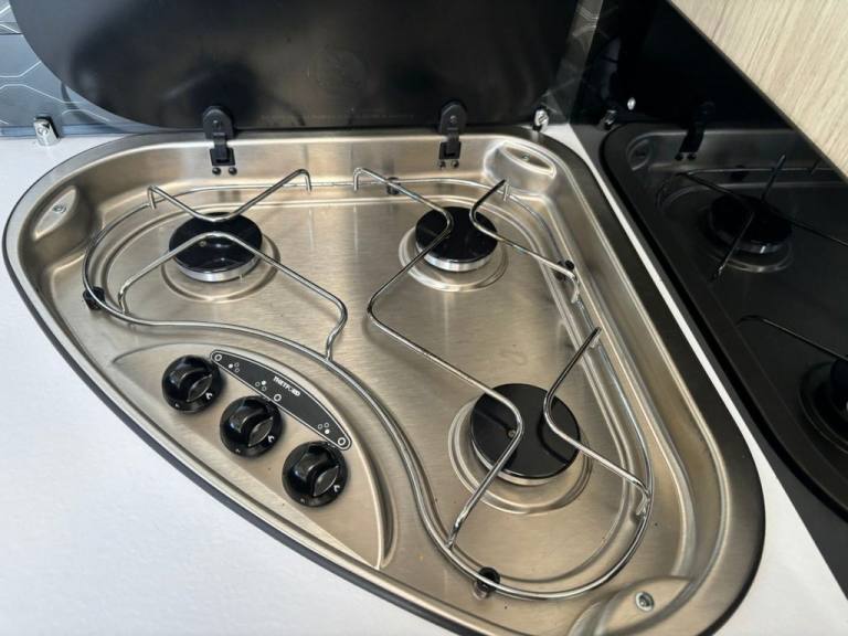 2023 72 FORD AUTO-TRAIL  TRANSIT FORD F74 MOTORHOME  LOW MLS ( NO VAT ) DIESEL