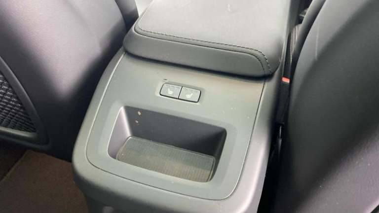 2025 Volvo XC60 Ultra T8 AWD Plug-in hybrid Electric/Petrol Bright Automatic SUV Hybrid Automatic