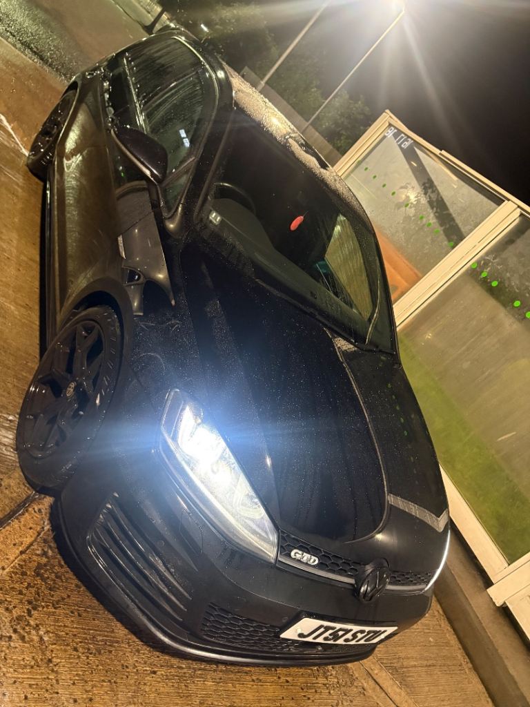 Volkswagen, GOLF, Hatchback, 2016, Semi-Auto, 1968 (cc), 5 doors