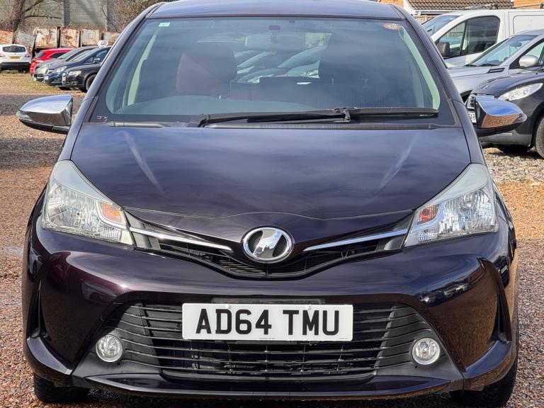 2015 Toyota Vitz Yaris / Jewela  5 door Hatchback Petrol Automatic
