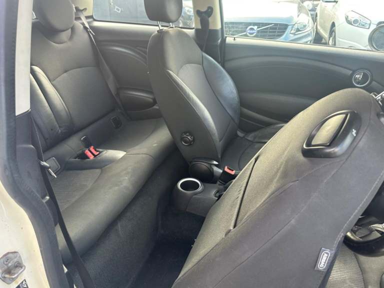 MINI HATCH 1.6 Cooper D Hatch 2010