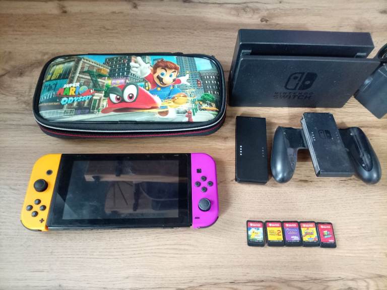Nintendo Switch +  Case, Games & Accessories