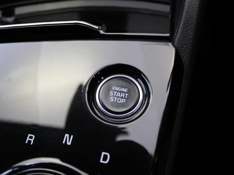 2022 Kia Sportage 1.6T GDi HEV GT-Line 5dr Auto ESTATE PETROL/ELECTRIC Automatic